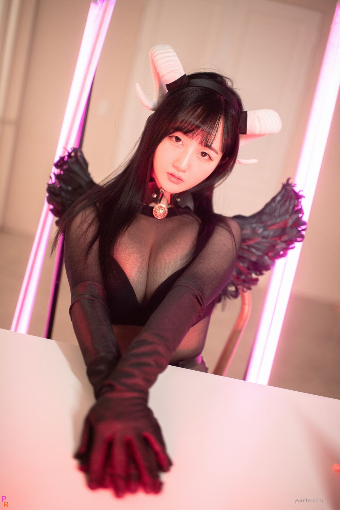 Succubus RIBBON] ͼ պŮд[PINK perspective Jina P.3